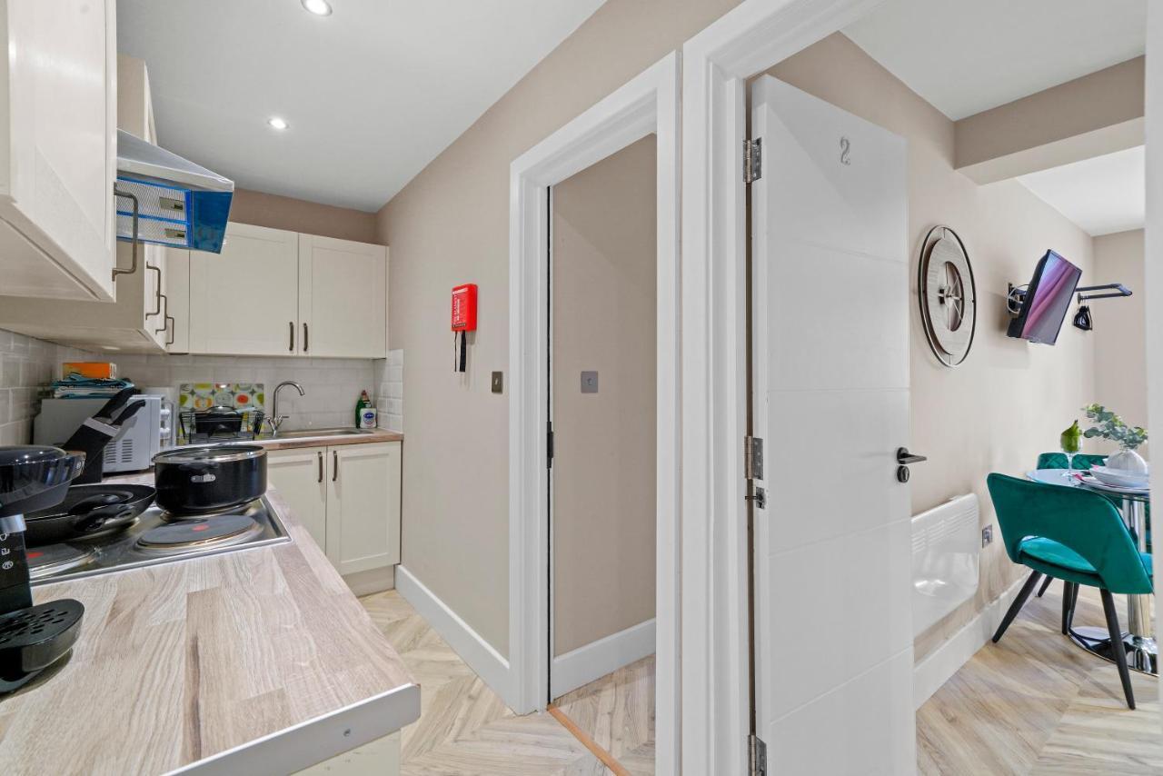 Appartement Boutique Heathrow Studio'S - Parking - Garden à Harmondsworth Extérieur photo